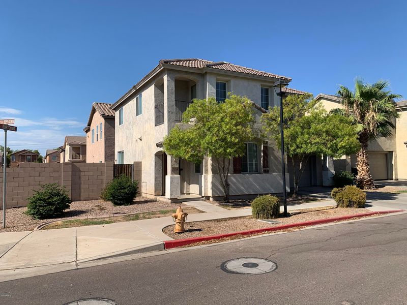 5334 W Burton Dr, Phoenix, AZ 85043