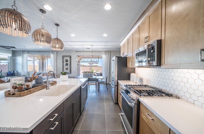 5335 177th Ln, Litchfield Park, AZ 85340