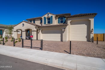 5335 177th Ln, Litchfield Park, AZ 85340