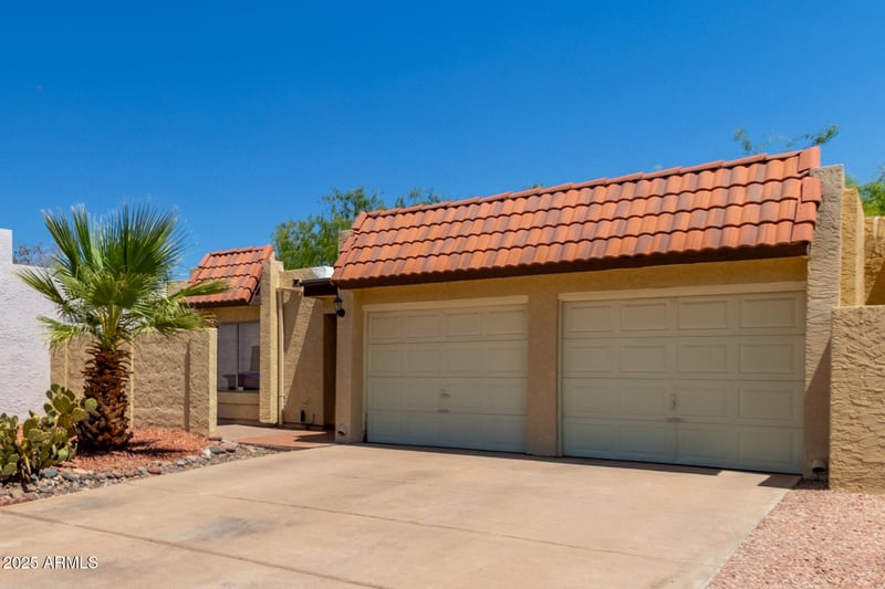 5335 Mitchell Dr, Tempe, AZ 85283