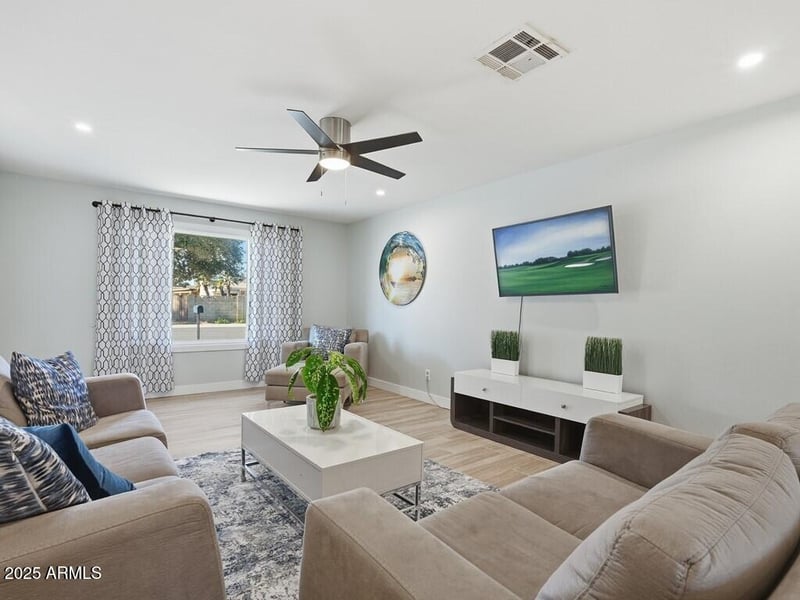 5335 Siesta Ln, Tempe, AZ 85283