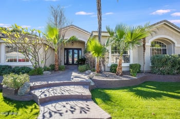 5335 Rose Garden Ln, Glendale, AZ 85308