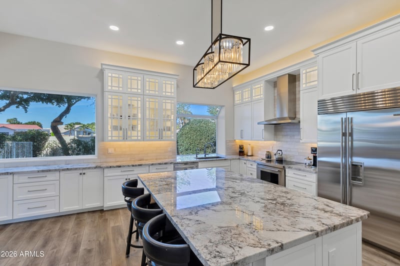 5335 Rose Garden Ln, Glendale, AZ 85308