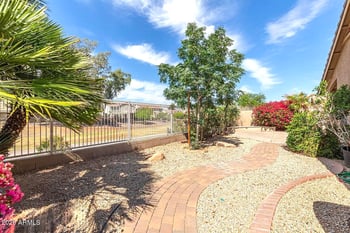 5336 Campo Bello Dr, Glendale, AZ 85308