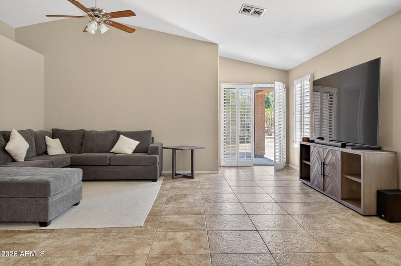 5336 Campo Bello Dr, Glendale, AZ 85308