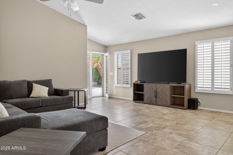 5336 Campo Bello Dr, Glendale, AZ 85308