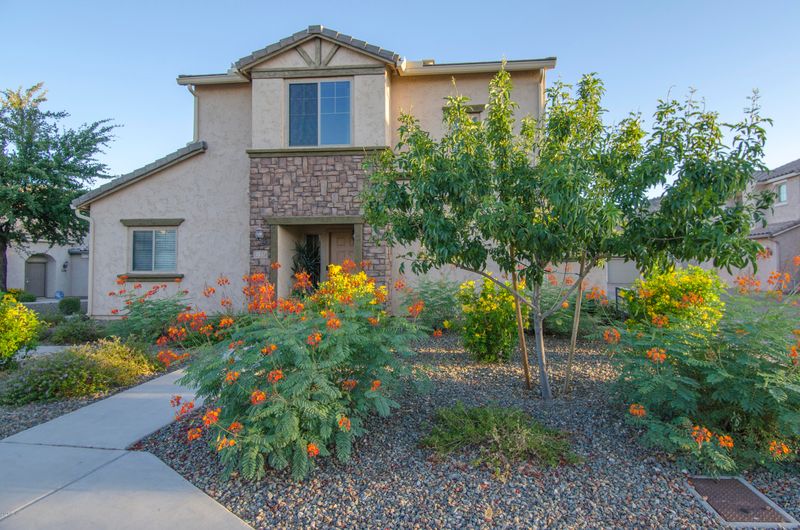 5337 W Molly Ln, Phoenix, AZ 85083
