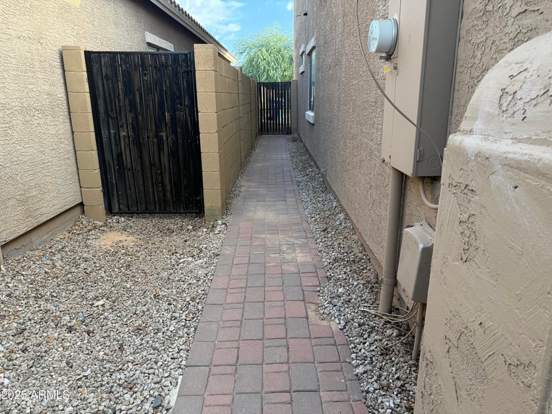 5338 Maldonado Rd, Laveen, AZ 85339