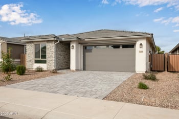 5338 Royal Palm Rd, Glendale, AZ 85302