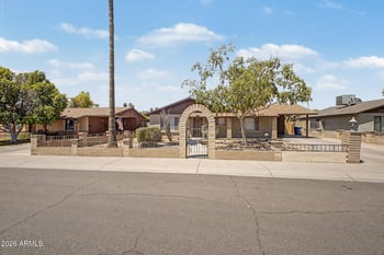 5338 El Camino Dr, Tempe, AZ 85283