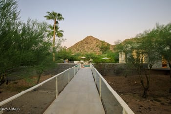 5338 Saguaro Pl, Paradise Valley, AZ 85253