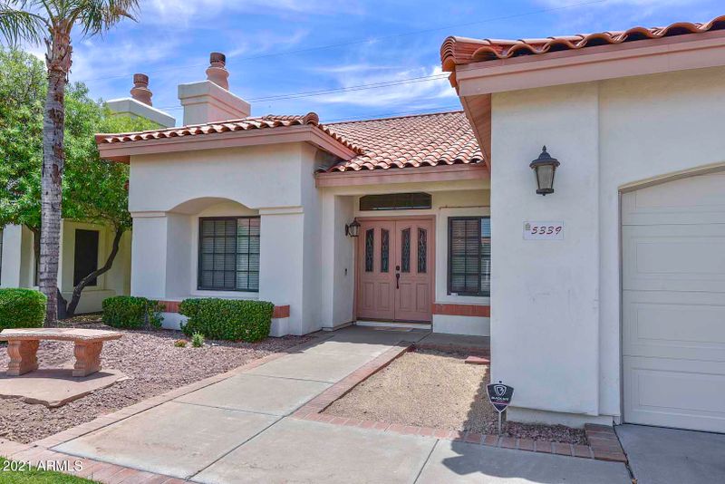 5339 W Wethersfield Dr, Glendale, AZ 85304