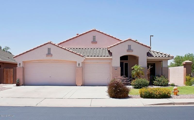 534 N Bridlegate Dr, Gilbert, AZ 85234