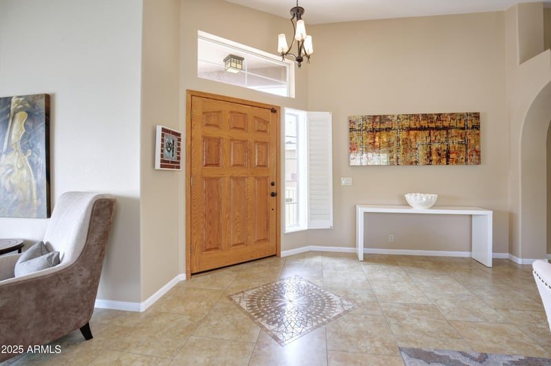 5340 Melinda Ln, Glendale, AZ 85308