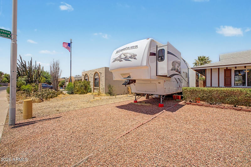 5340 W Caron St, Glendale, AZ 85302
