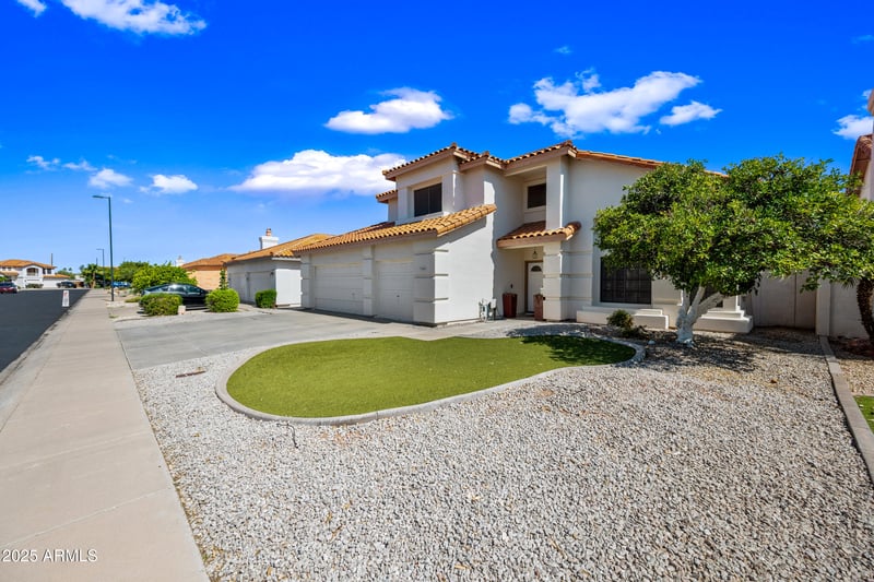 5341 Bloomfield Rd, Glendale, AZ 85304