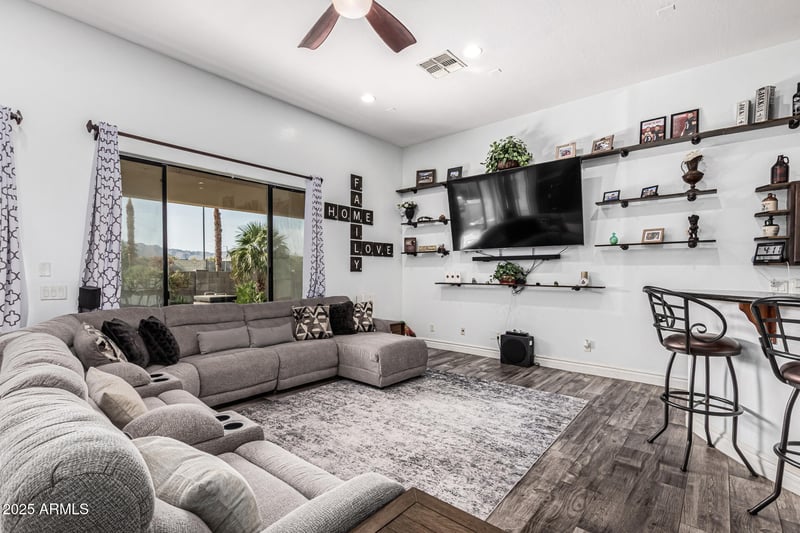 5342 196th Ave, Litchfield Park, AZ 85340