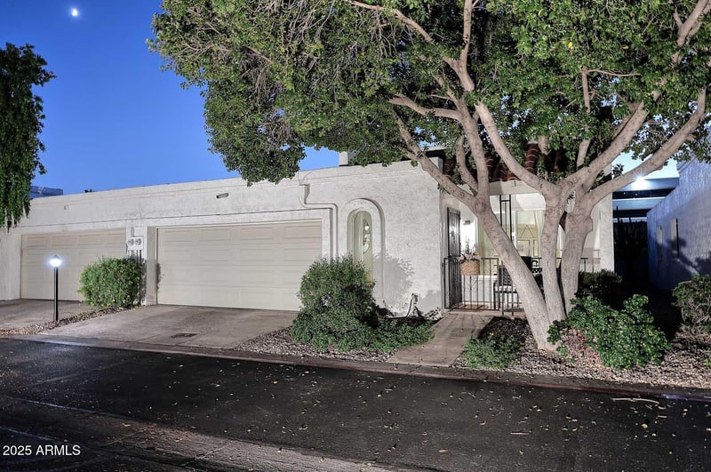 5342 Las Casitas Pl, Phoenix, AZ 85016