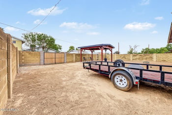 5343 W Lewis Ave, Phoenix, AZ 85035