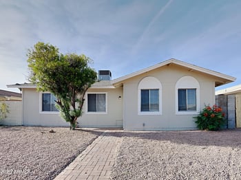 5344 Banff Ln, Glendale, AZ 85306