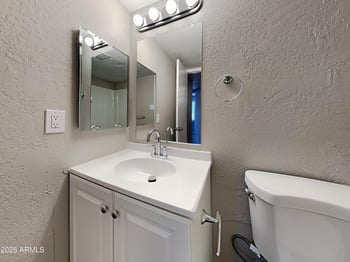 5344 Banff Ln, Glendale, AZ 85306