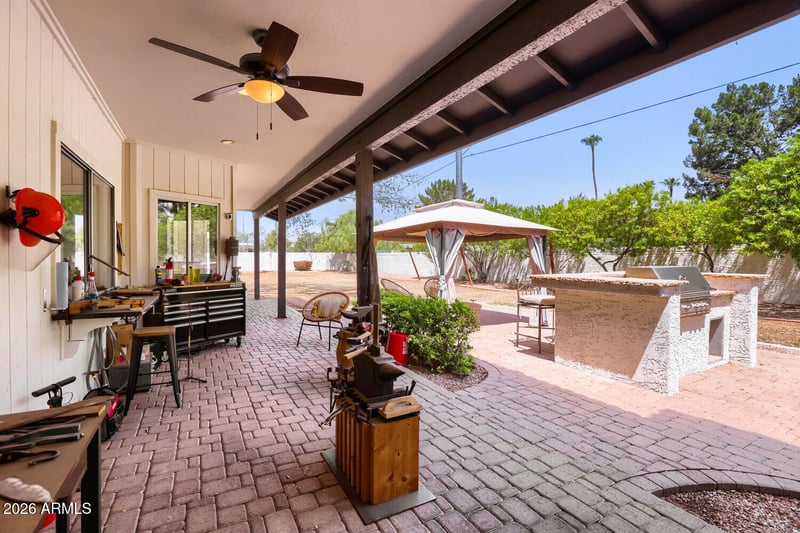 5344 Shaw Butte Dr, Scottsdale, AZ 85254