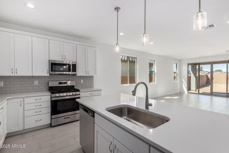 5344 Manzanita Dr, Glendale, AZ 85302