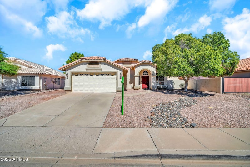 5344 Oraibi Dr, Glendale, AZ 85308