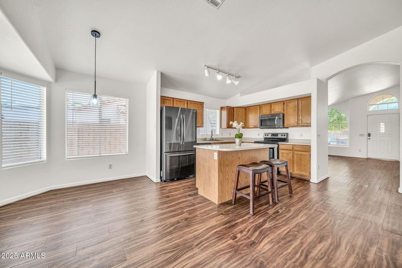 5344 Oraibi Dr, Glendale, AZ 85308