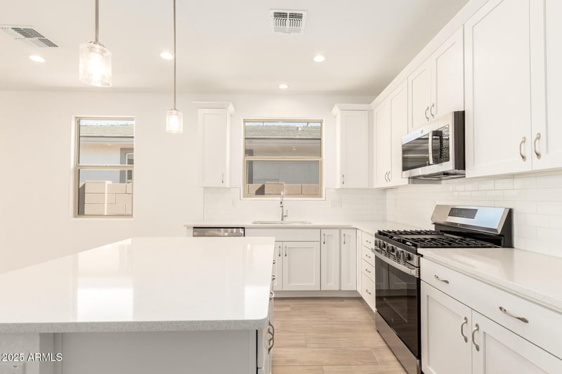 5344 Royal Palm Rd, Glendale, AZ 85302