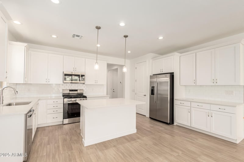 5344 Royal Palm Rd, Glendale, AZ 85302