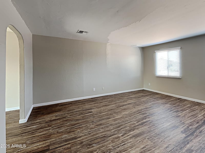 5344 Banff Ln, Glendale, AZ 85306