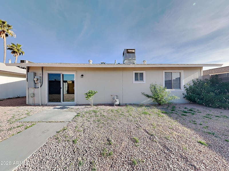 5344 Banff Ln, Glendale, AZ 85306
