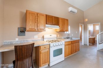 5344 W Mercer Ln, Glendale, AZ 85304