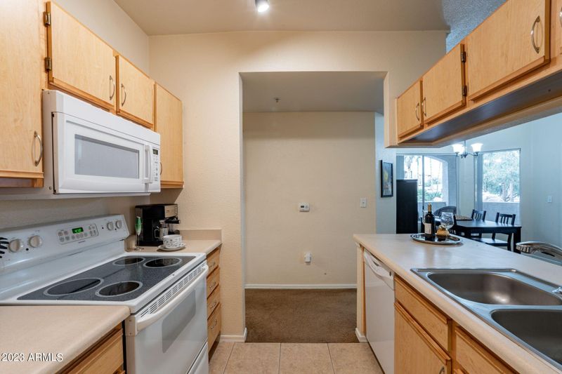 5345 E Van Buren St #116, Phoenix, AZ 85008
