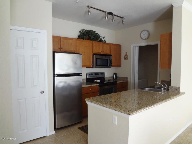 5345 E Van Buren St #239, Phoenix, AZ 85008
