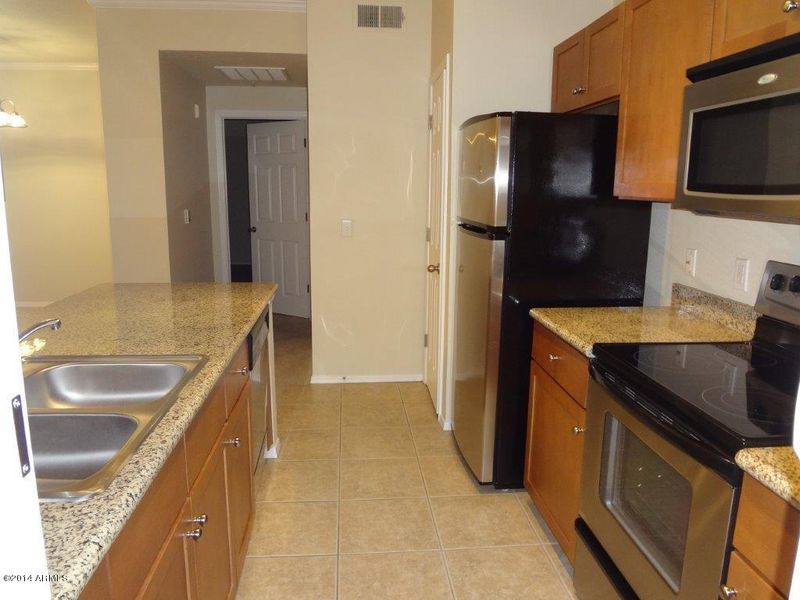 5345 E Van Buren St #239, Phoenix, AZ 85008