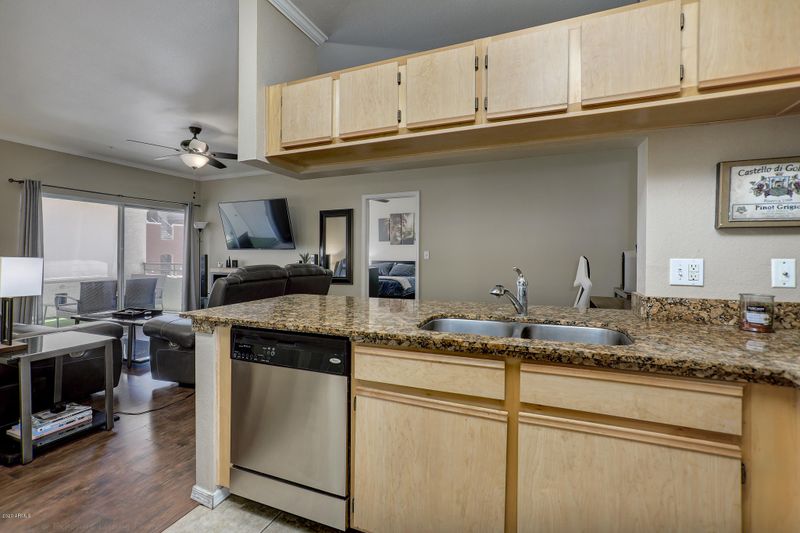 5345 E Van Buren St #279, Phoenix, AZ 85008