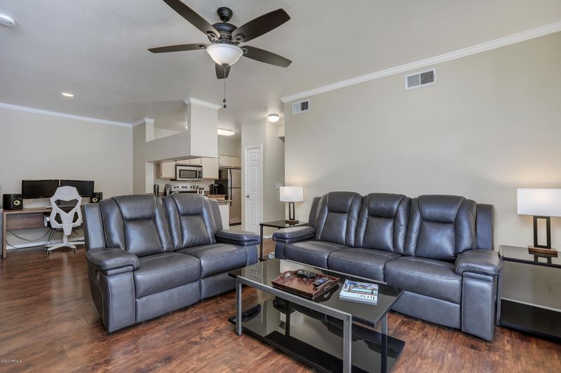 5345 E Van Buren St #279, Phoenix, AZ 85008