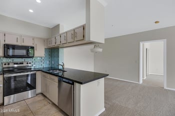 5345 E Van Buren St #362, Phoenix, AZ 85008