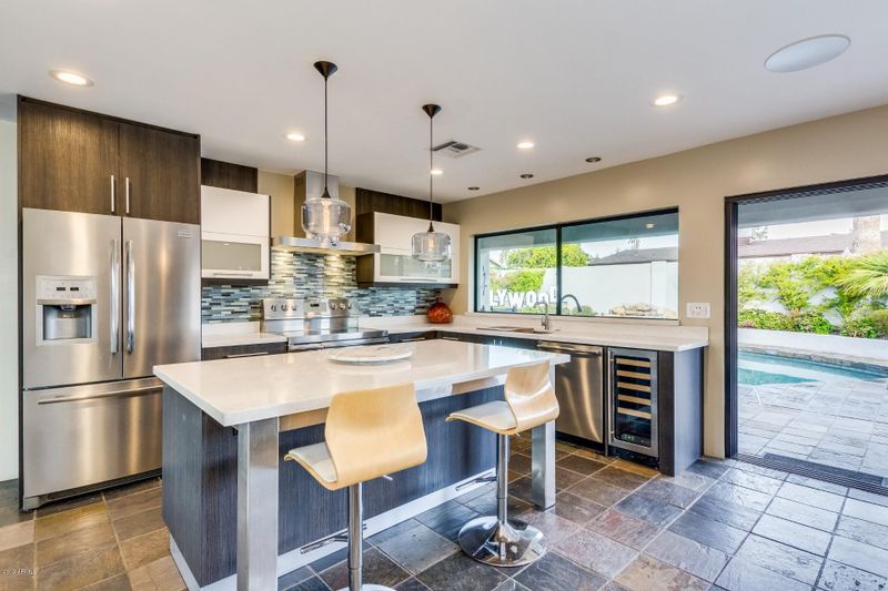 5346 E Winchcomb Dr, Scottsdale, AZ 85254