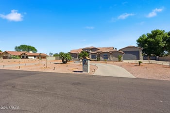 5347 106th Ave, Glendale, AZ 85307