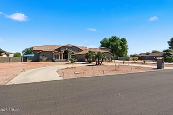 5347 106th Ave, Glendale, AZ 85307