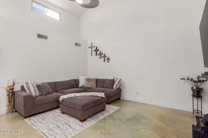 5348 3rd Ave, Phoenix, AZ 85013