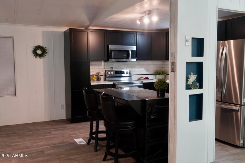 535 Alma School Rd #115, Mesa, AZ 85210