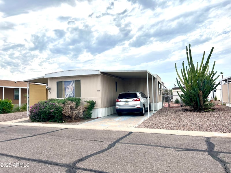 535 Alma School Rd #127, Mesa, AZ 85210