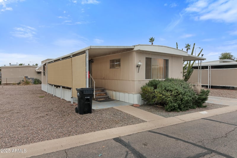 535 Alma School Rd #127, Mesa, AZ 85210