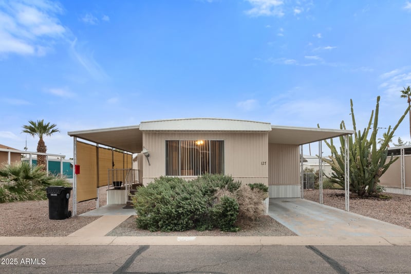 535 Alma School Rd #127, Mesa, AZ 85210