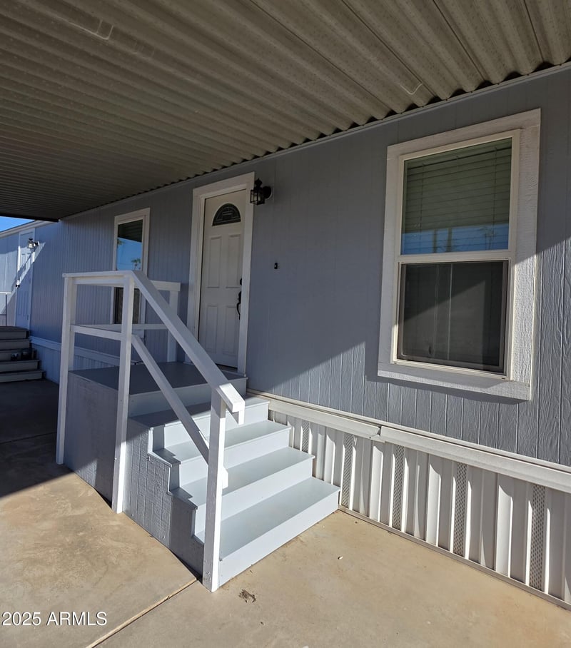 535 Alma School Rd #69, Mesa, AZ 85210