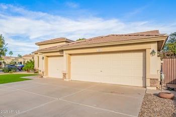 535 Lemon Ct, Gilbert, AZ 85296
